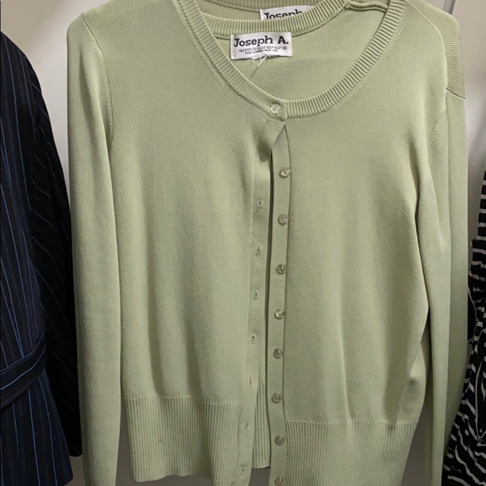 Joseph A sweater set